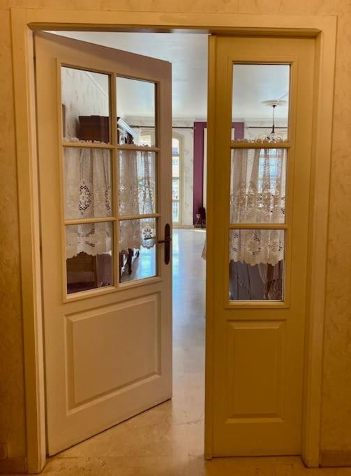 "Georgio" Grand Appartement Traversant Avec Vue Canal Et Parking Sete Exterior photo